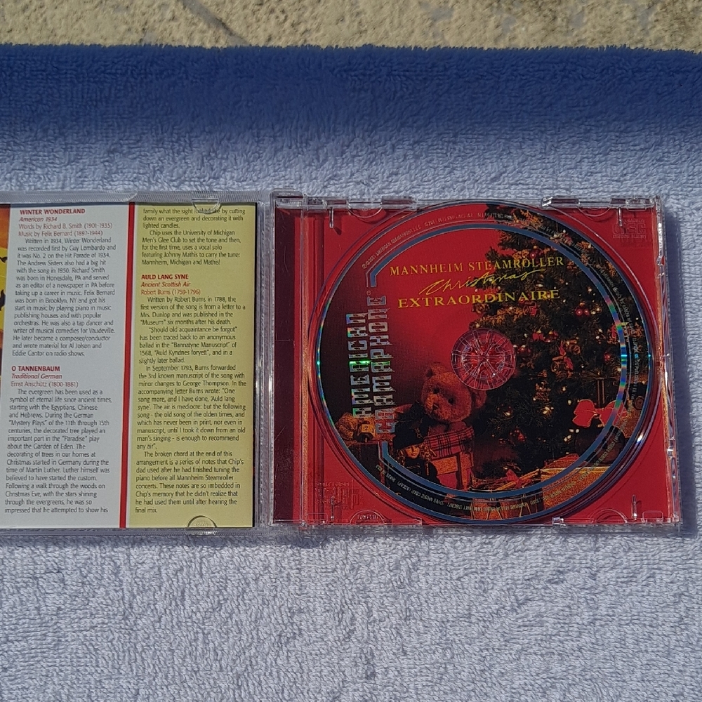 Christmas Music CD Collection - Picture 11 of 11